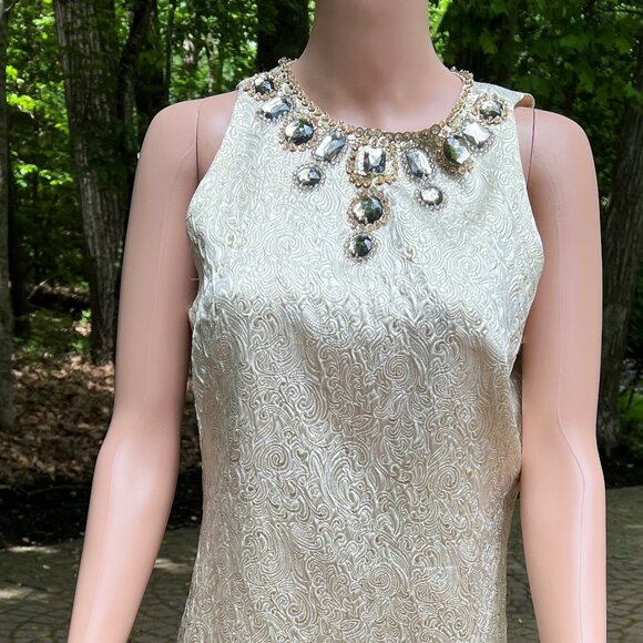 Maggy London Metallic Gold Dress w/ Distinctive Neckline & Raised Pattern size 6 - Picture 1 of 6